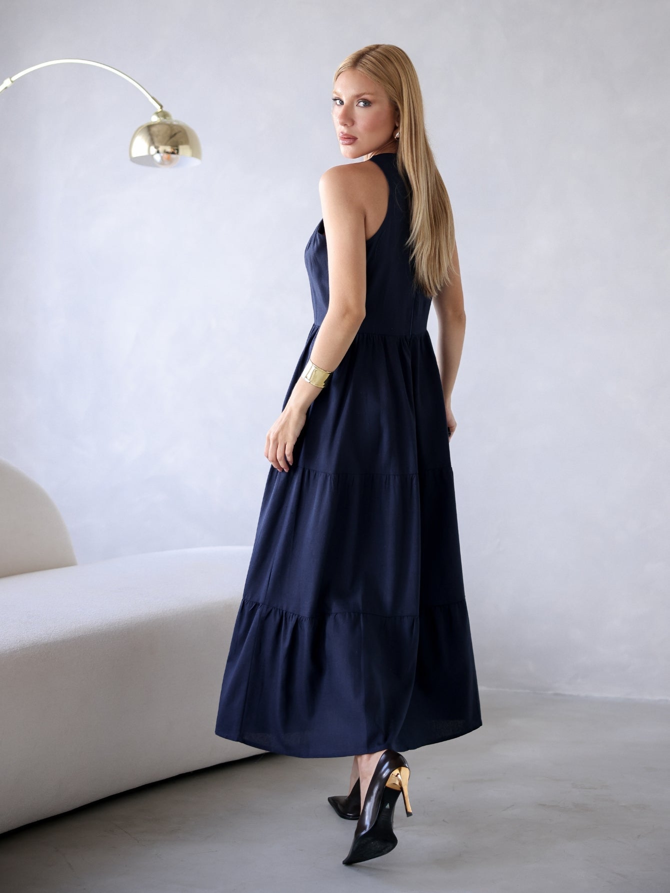 Vestido de Linho Sofia- A Combinação perfeita entre estilo e conforto