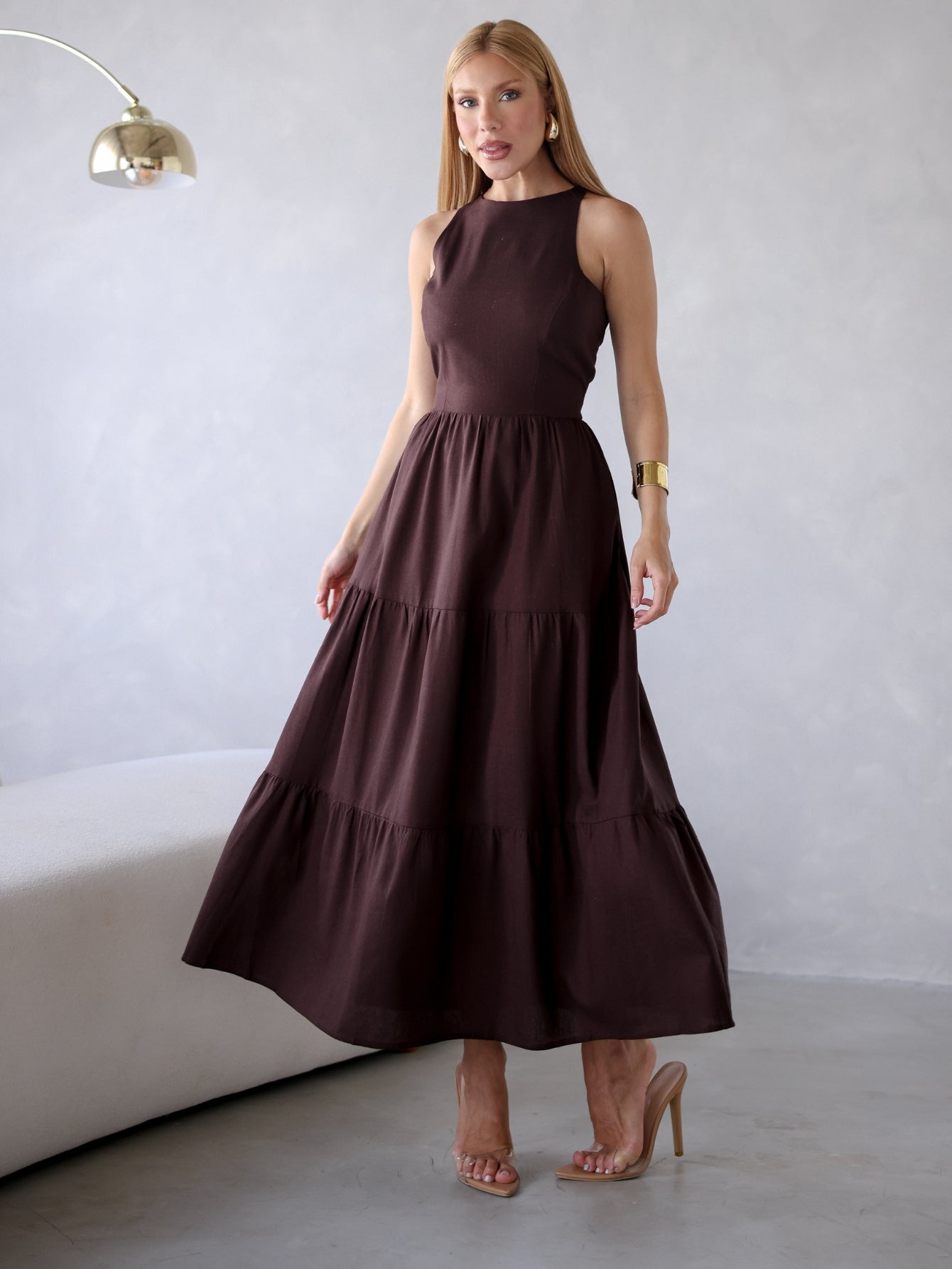 Vestido de Linho Sofia- A Combinação perfeita entre estilo e conforto