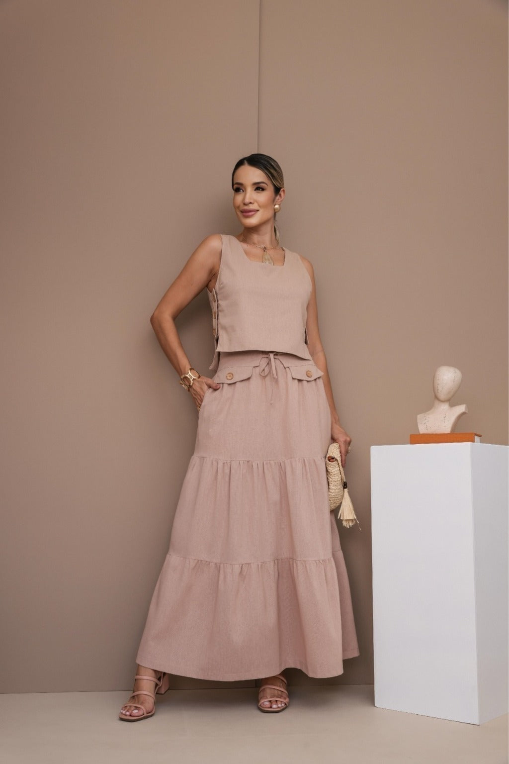 Conjunto Feminino Luiza- Saia longa e Regata com Botões em linho